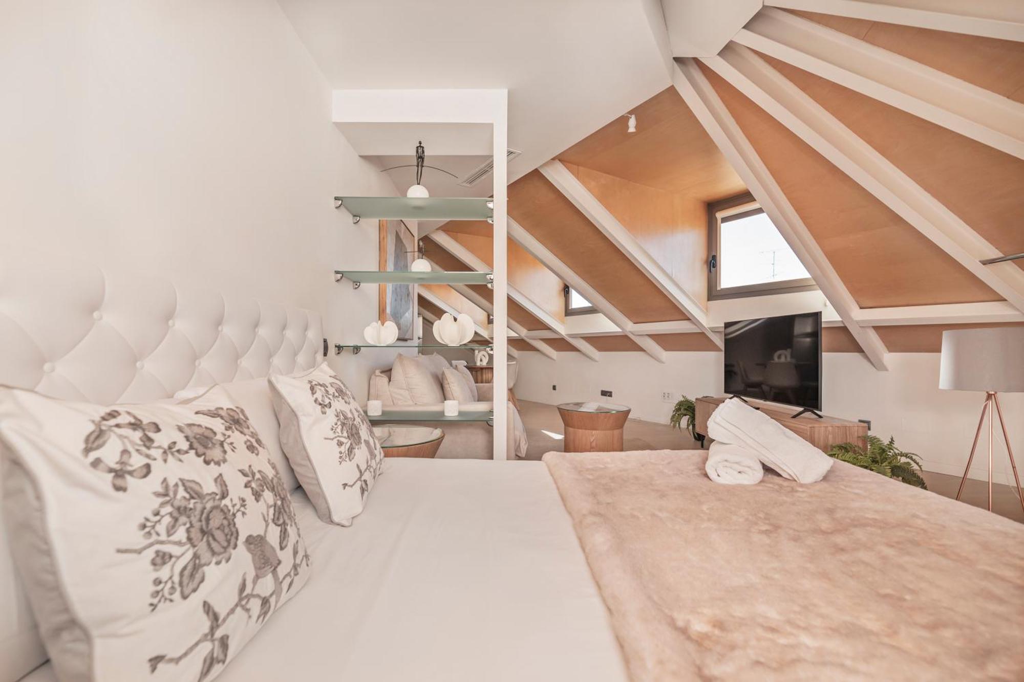 Luxury Apartments In Barrio Palacio, Madrid